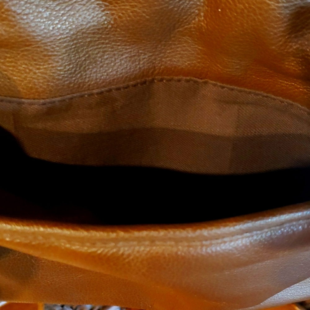 COURTENAY Brown Handbag with Detachable Key Fob NWT - Picture 8 of 8
